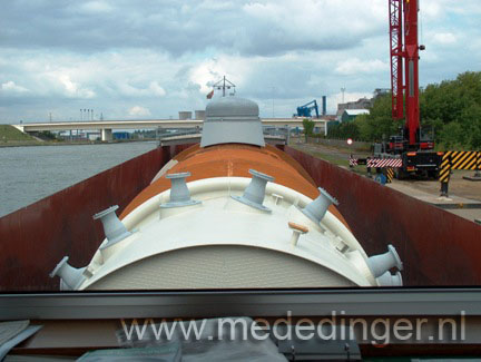 Transport van een constructiedeel van Genk (B) naar Antwerpen (B)